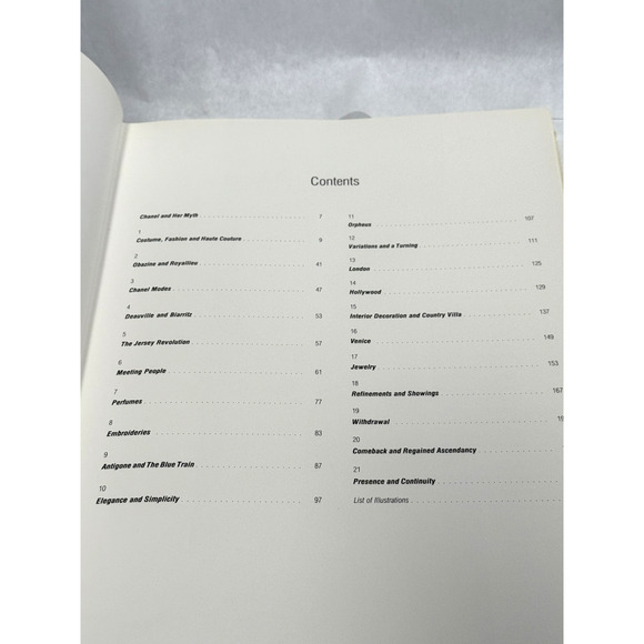 Chanel by Jean Leymarie Albert SKIRA 1987 Hardcover Book Dust Jacket Fashion - Picture 9 of 14